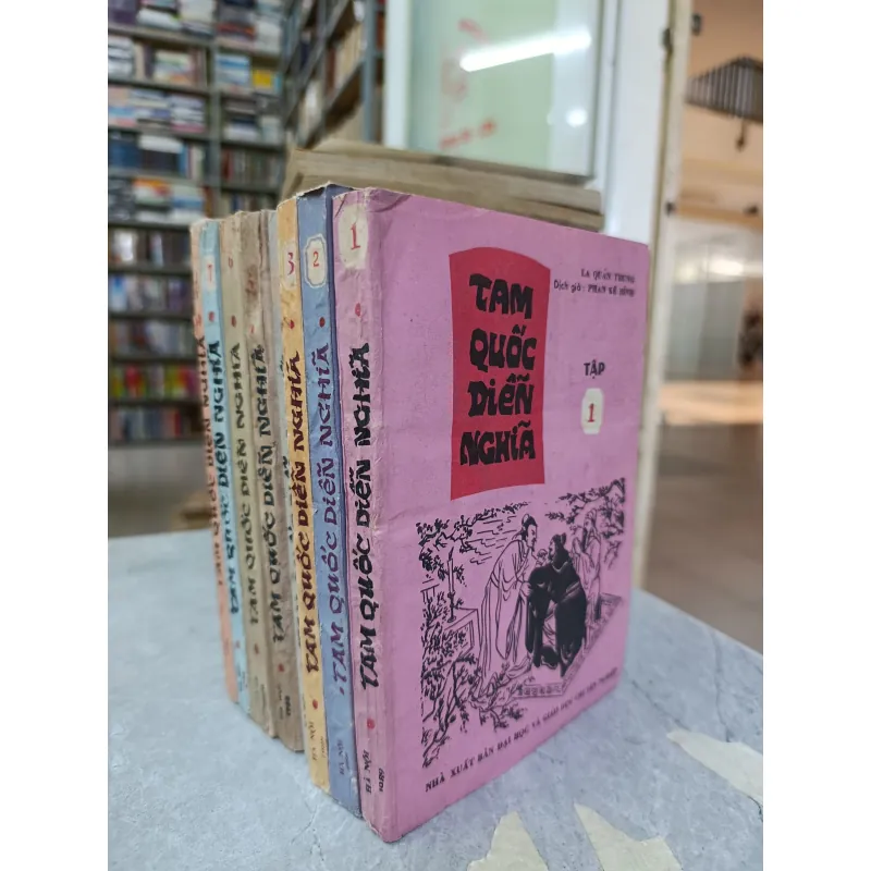 TAM QUỐC DIỄN NGHĨA - DỊCH: PHAN KẾ BÍNH 576474