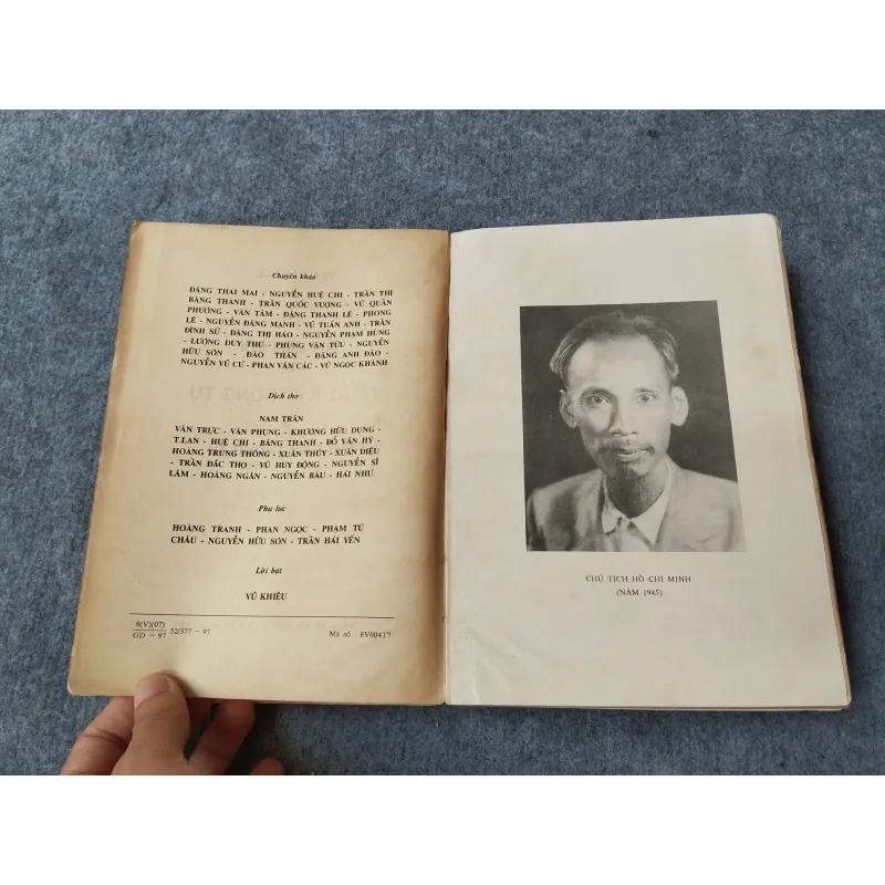 SUY NGHĨ MỚI VỀ NHẬT KÝ TRONG TÙ. NHẬT KÝ TRONG TÙ (BẢN DỊCH TRỌN VẸN) 700998