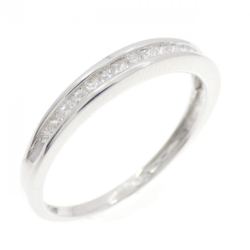 Nhẫn kim cương K18WG 0.25CT 670031