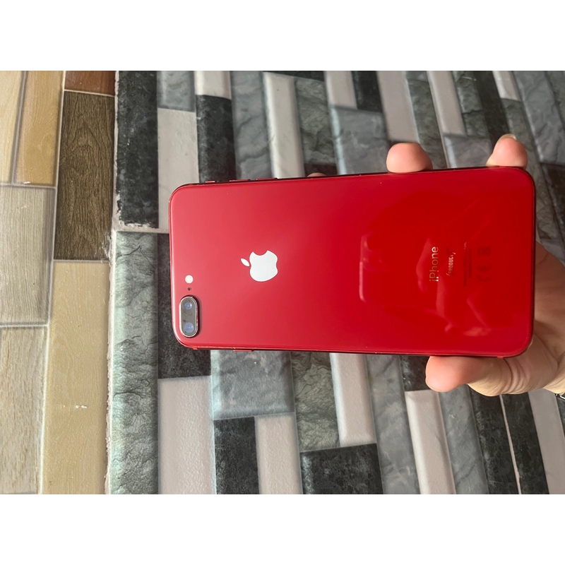 Iphone 8 Plus 64gb màn zin vỏ xước nhẹ 199347