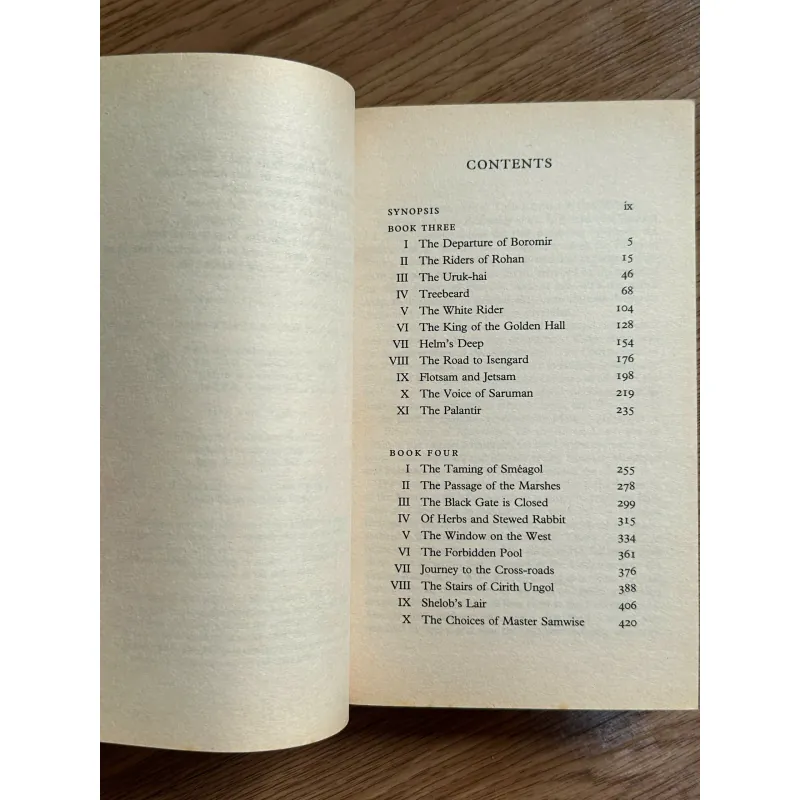 The Lord of the Rings: The Two Towers - J. R. R. Tolkien 787573