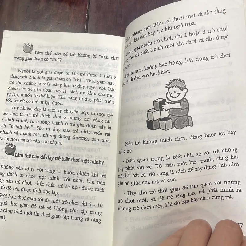 Dạy con kiểu Nhật giai đoạn 1-2 tuổi - SAWAKI YUKO - giáo dục  1036017