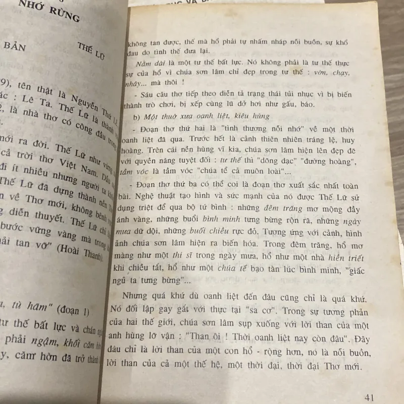 ÔN TẬP VĂN HỌC 8 (XB 2001) 994042