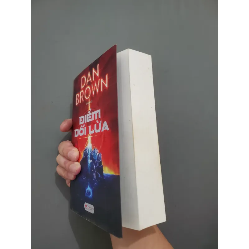 Điểm dối lừa - Dan Brown  991544