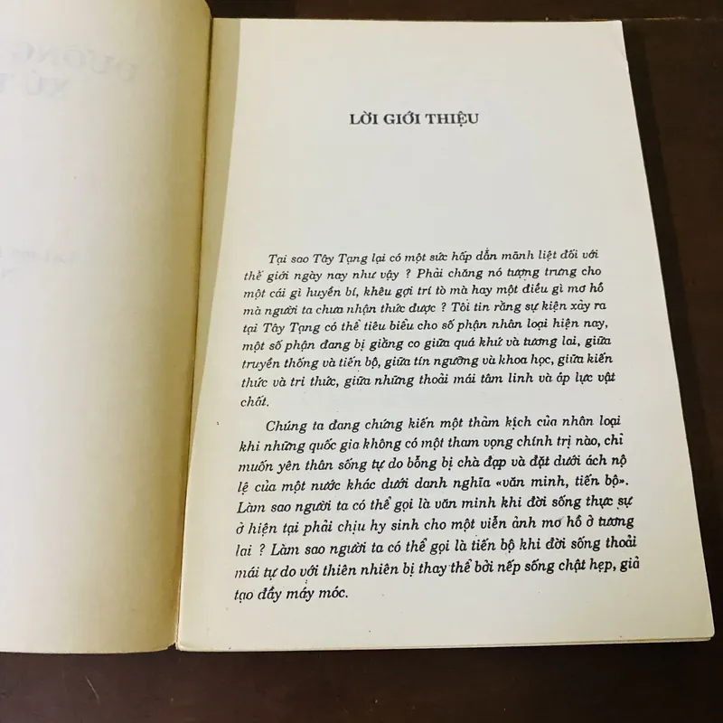 Đường mây qua xứ tuyết - Nguyên Phong 695947