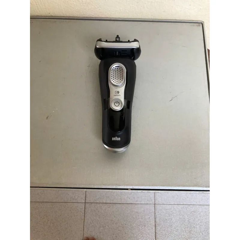 Thân máy cạo râu Braun Series 9 .Made in Germany. 526060