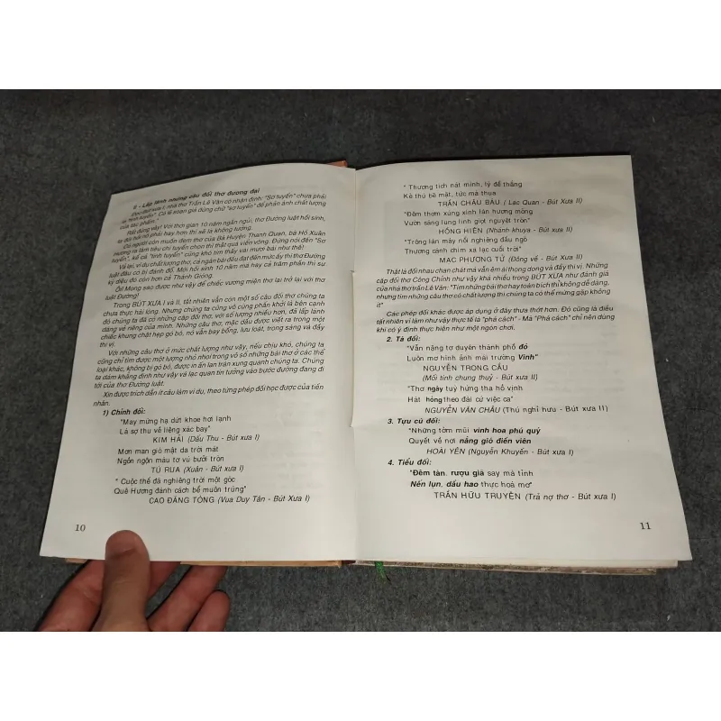 BÚT XƯA ( SƠ TUYỂN 10 NĂM THƠ LUẬT ĐƯỜNG VIỆT NAM 1990 - 2000) TẬP II - HOÀI YÊN 729566