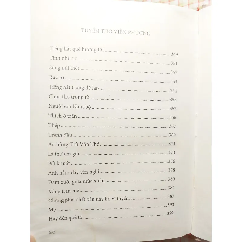 VIỄN PHƯƠNG - QUÊ HƯƠNG ĐỊA ĐẠO (KÝ) & TUYỂN THƠ VIỄN PHƯƠNG 753868