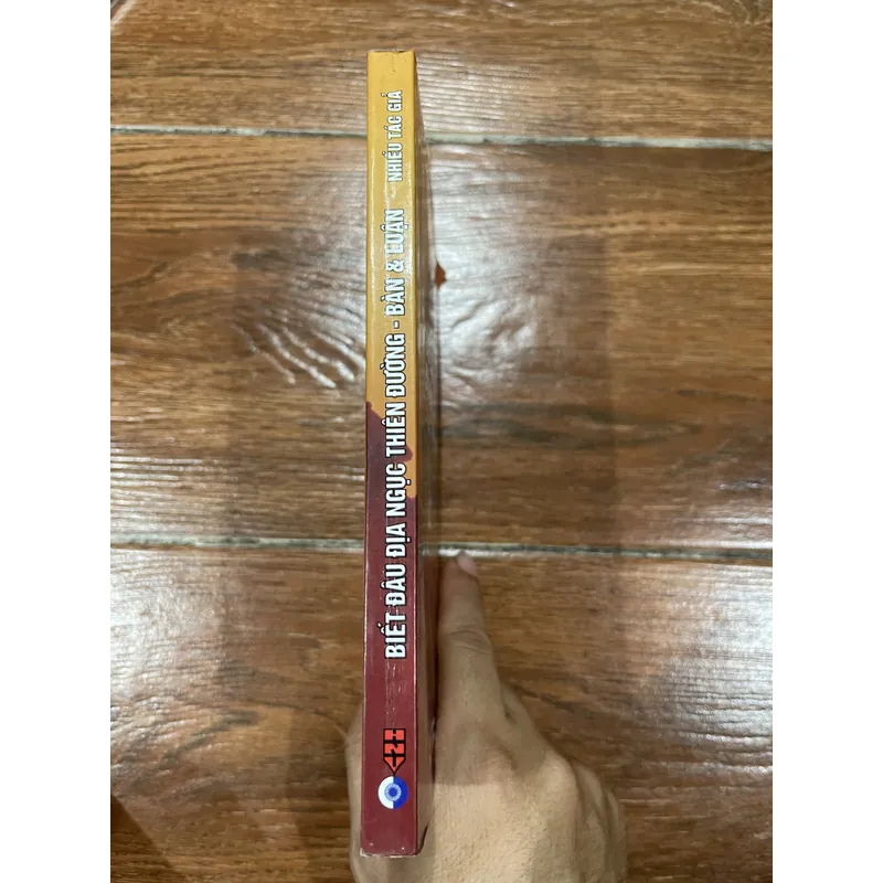 Biết đâu địa ngục thiên đường - Bàn & Luận (8) 590887
