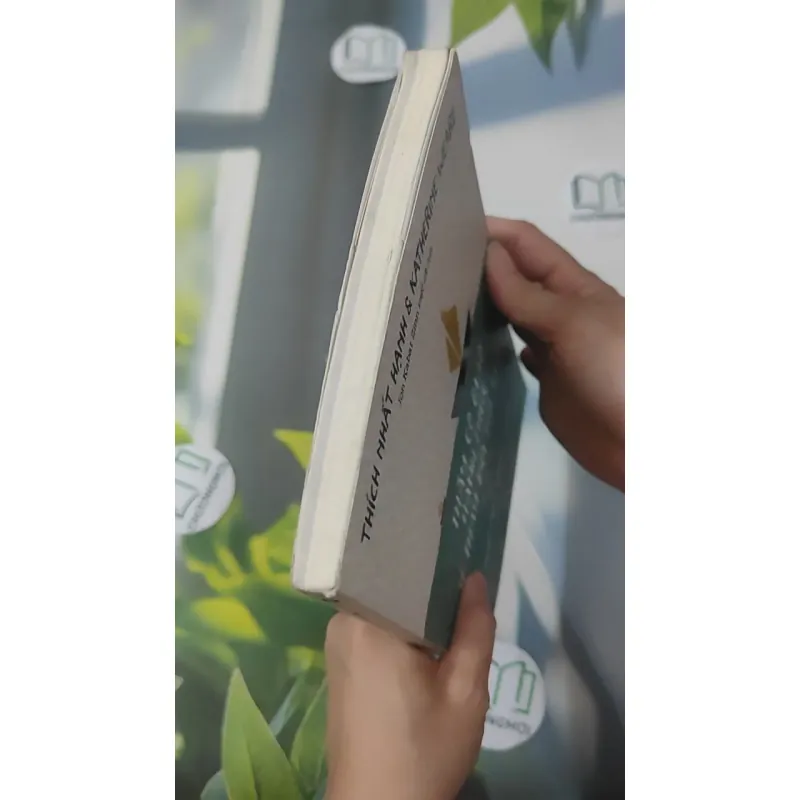 Thầy Cô Giáo Hạnh Phúc Sẽ Thay Đổi Thế Giới 2 - Thích Nhất Hạnh & Katherine Weare 1018932