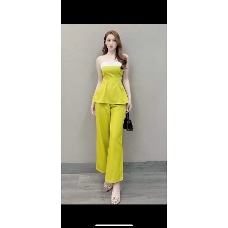 Trang phục công sở vest nữ tay dài màu xám kẻ sọc nhạt 715976