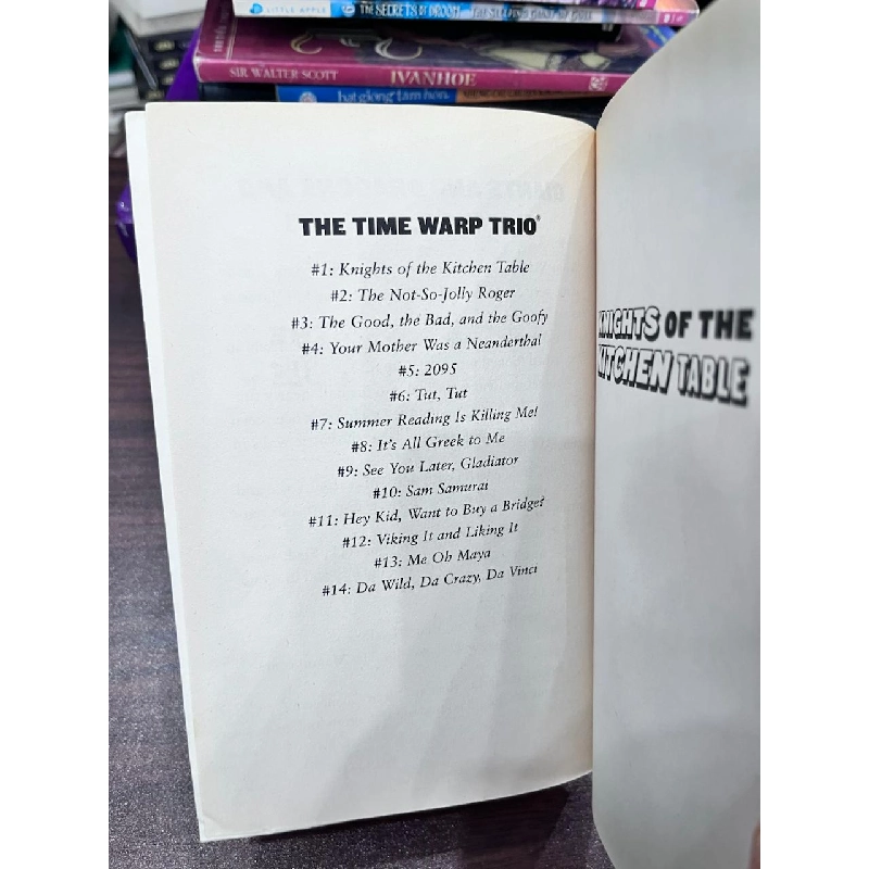 The Time Warp Trio: Knights of the Kitchen Table - Jon Scieszka 933735