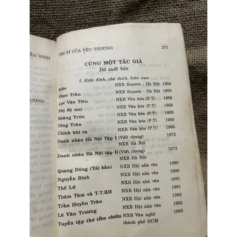 Nguyễn Bình thi sĩ của yêu thương - sách chuyên văn  931493