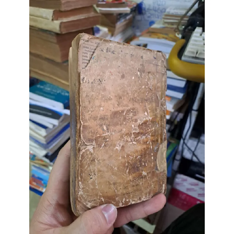 Dictionary French English English French - Keen - Crocker - Shuey - mới 70% ố rách trang - ENGLISH BOOKS - HCM0111 628936