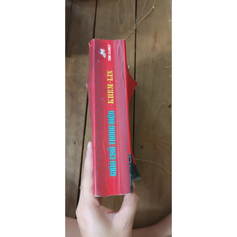 Giáo Chủ Trong Điện Krem Lin- Tom Clancy 549928