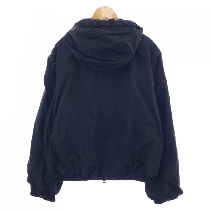 Áo khoác MONCLER - Hàng hiệu Authentic 825051