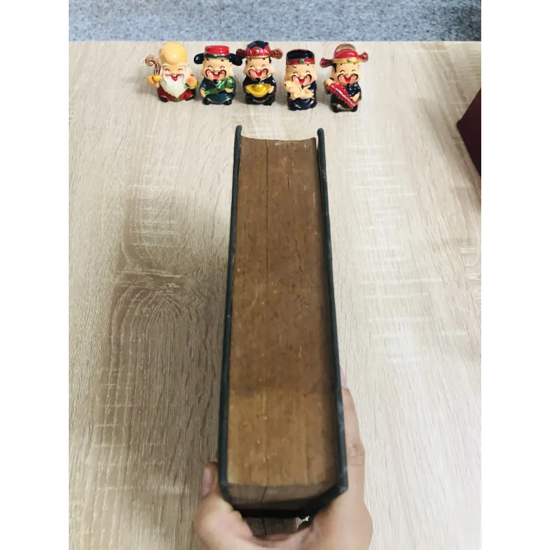 GIAI THOẠI NHÀ VĂN THẾ GIỚI   929404