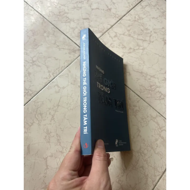 Những thế giới trong tâm trí 960629