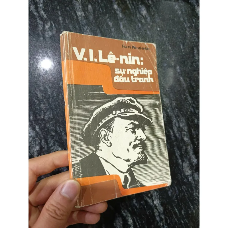 V.I. Lê-nin: Sự nghiệp đấu tranh 1020903