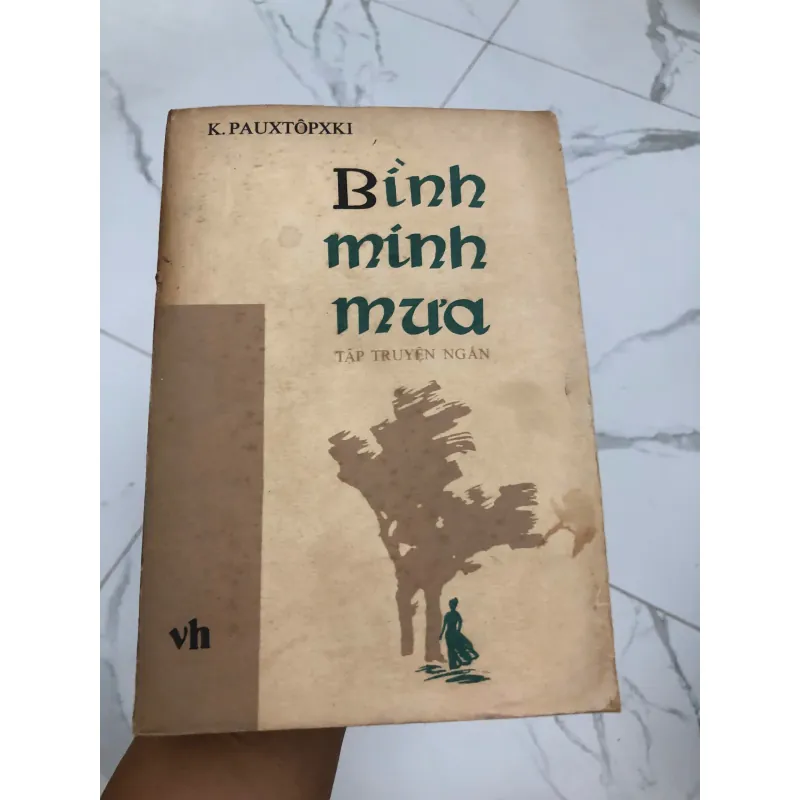 Bình minh mưa – Tác giả: K. PauxTốpXki (K. Paustovsky) 600305