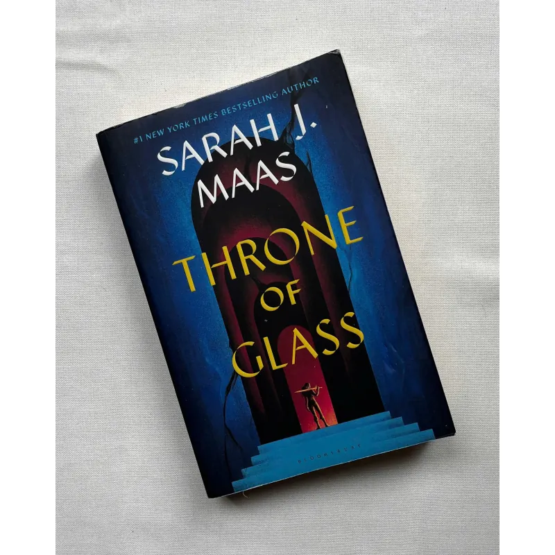 Throne of Glass - Sarah J. Maas   760230
