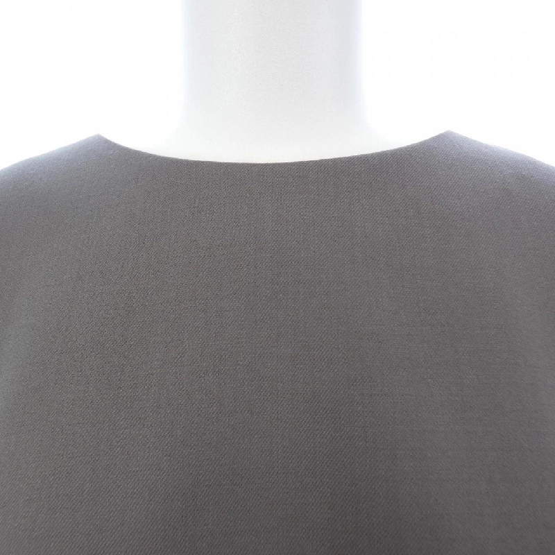 Theory luxe 3308222 Top - Hàng hiệu Authentic 824354