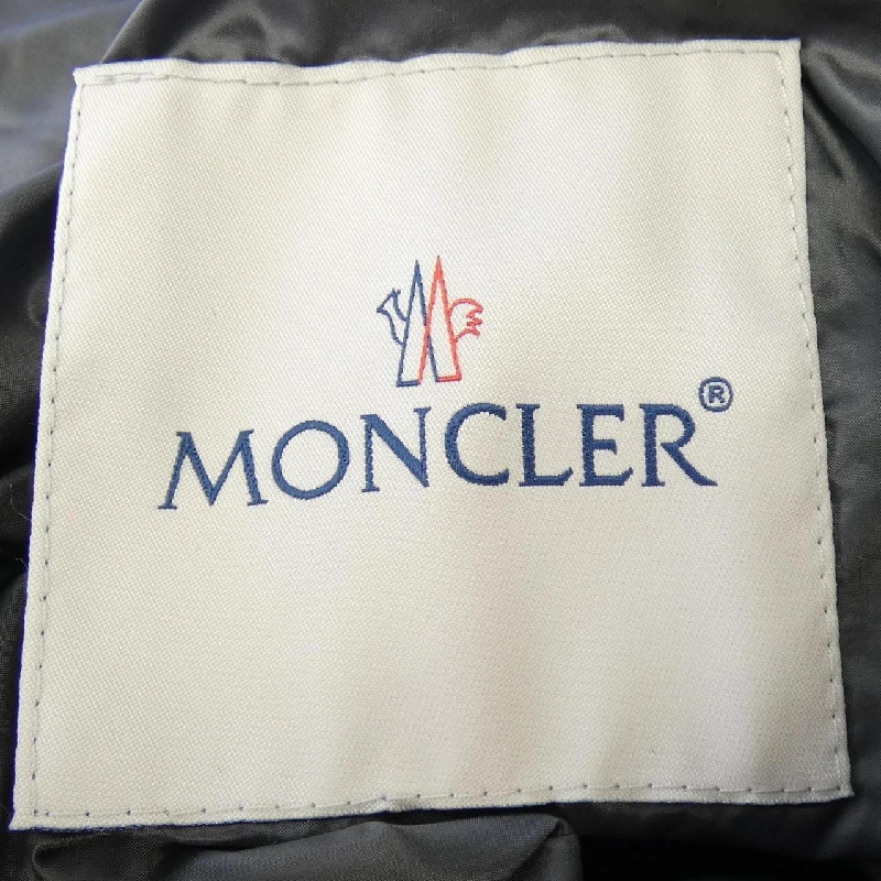 Áo khoác lông vũ MONCLER 640646
