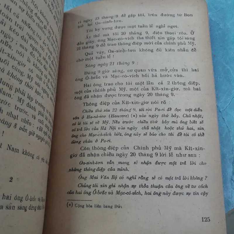 TẤN CÔNG NGOẠI GIAO VÀ TIẾP XÚC VỚI BÍ MẬT - MAI VĂN BỘ 737787