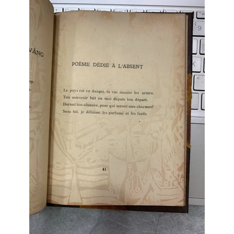 ÁNH SÁNG TRONG ĐÊM - VÕ LONG TÊ 705007