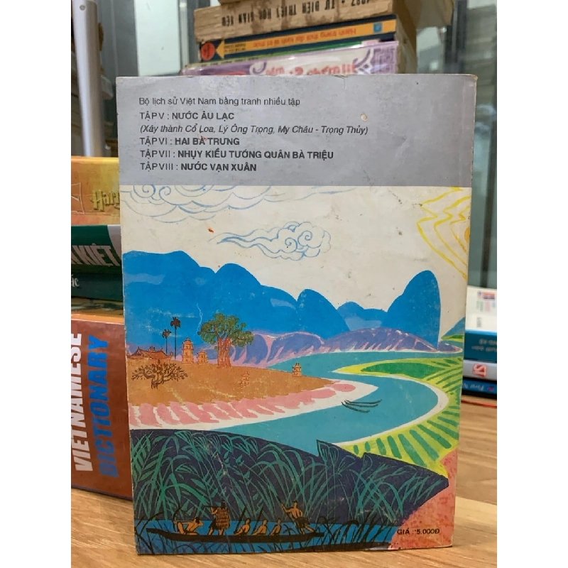 Lịch sử việt Nam bằng tranh tập 8 -NXB trẻ TP HCM 751103