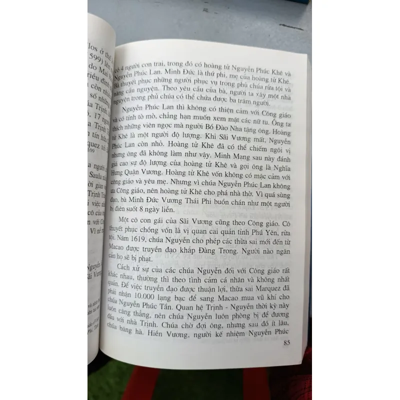 CÔNG GIÁO VIỆT NAM THỜI KỲ TRIỀU NGUYỄN (1802-1883) - NGUYỄN QUANG HƯNG 711980