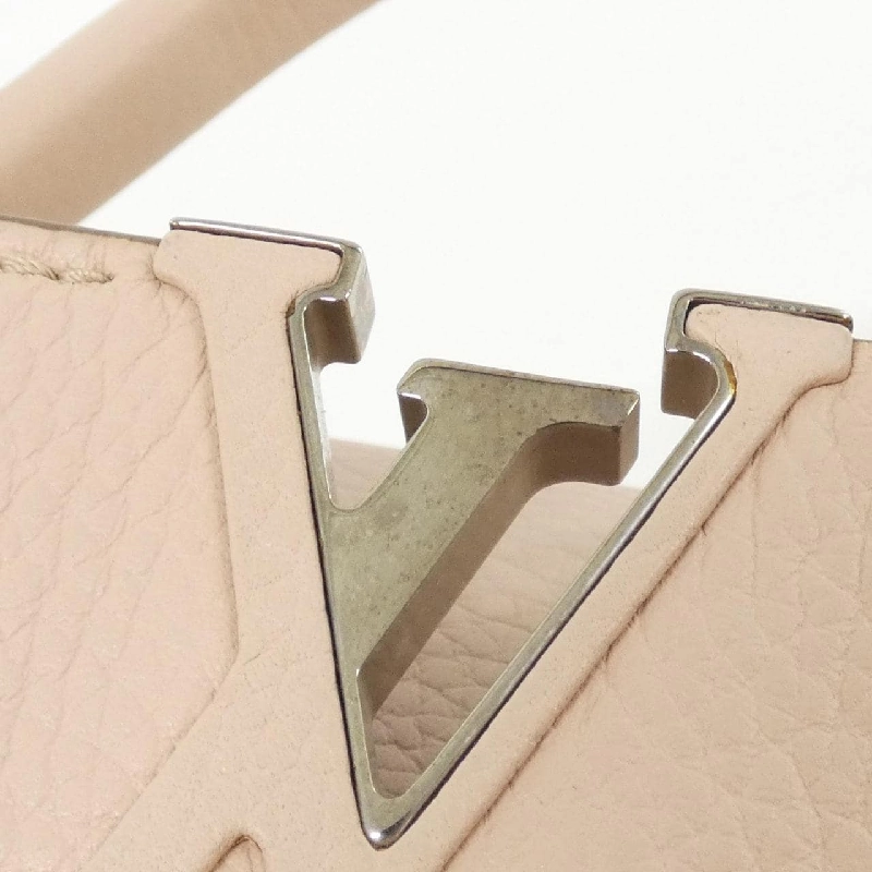 Túi Louis Vuitton Capucines BB M94704 617334