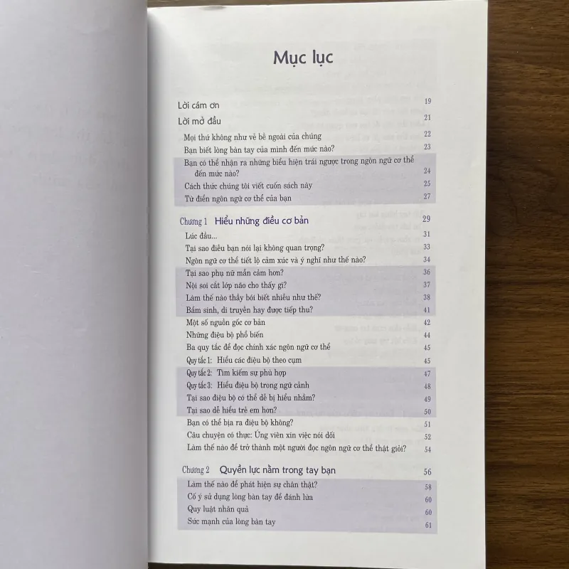 Cuốn sách hoàn hảo về ngôn ngữ cơ thể - Allan & Barbara Pease 970527