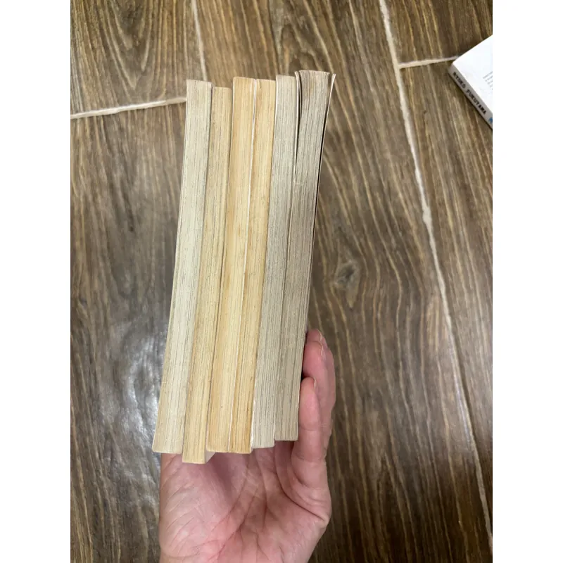 Truyện tranh phép màu 701594