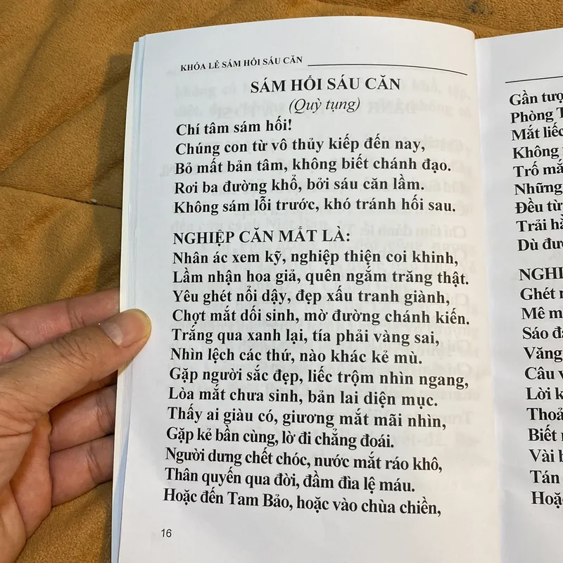 Khóa Lễ Tại Thiền Viện Trúc Lâm- Soạn dịch: HT Thích Thanh Từ 605399