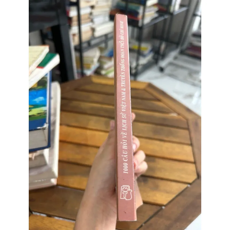 1000 câu hỏi về lịch sử Việt Nam & truyền thống đoàn thanh niên cộng sản Hồ Chí Minh – Nhiều tác giả 594107