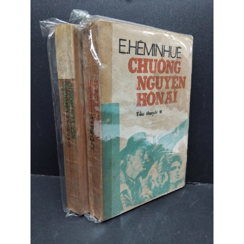 Bộ 2 cuốn Chuông nguyện hồn ai mới 60% bẩn bìa, ố vàng, rách bìa, rách gáy HCM2110 E.Heminhue VĂN HỌC 306223