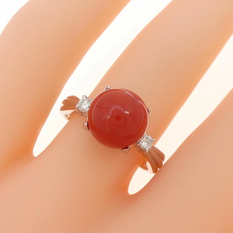 Nhẫn san hô PT900 8.8mm 672270