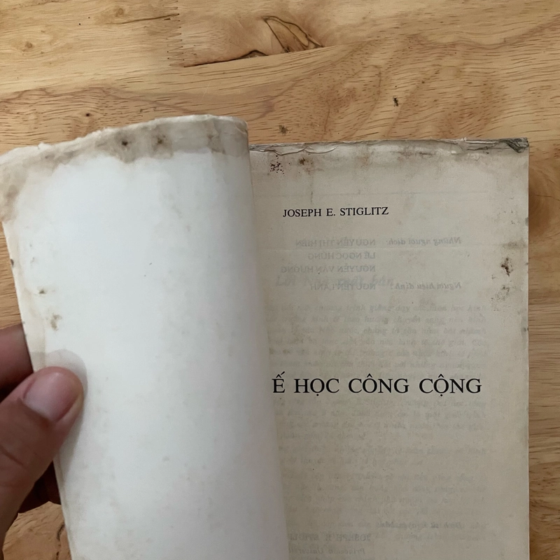 II Sách Kinh Tế: Kinh Tế Học Công Cộng - JOSEPH E. STIGLITZ - 1995 472391