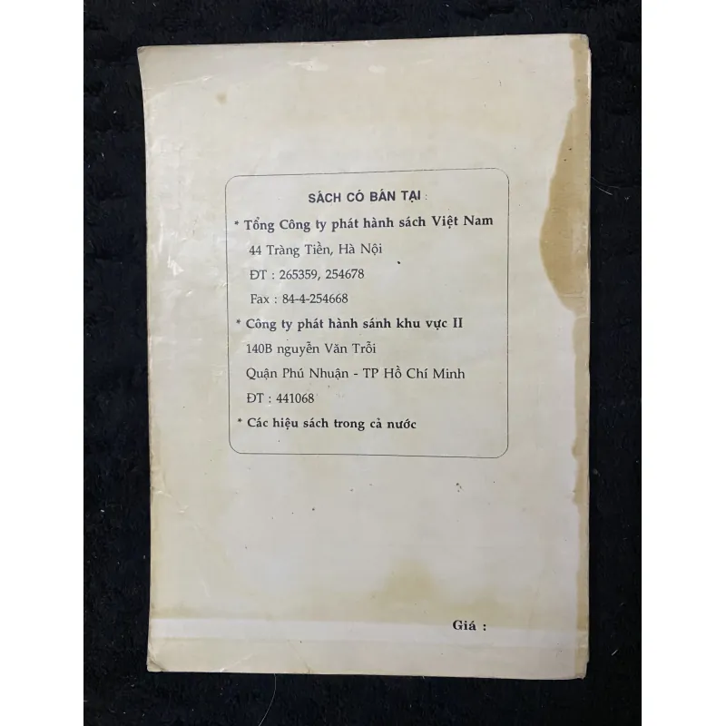 Một đêm dài- sách có chữ ký của dịch giả  1002874