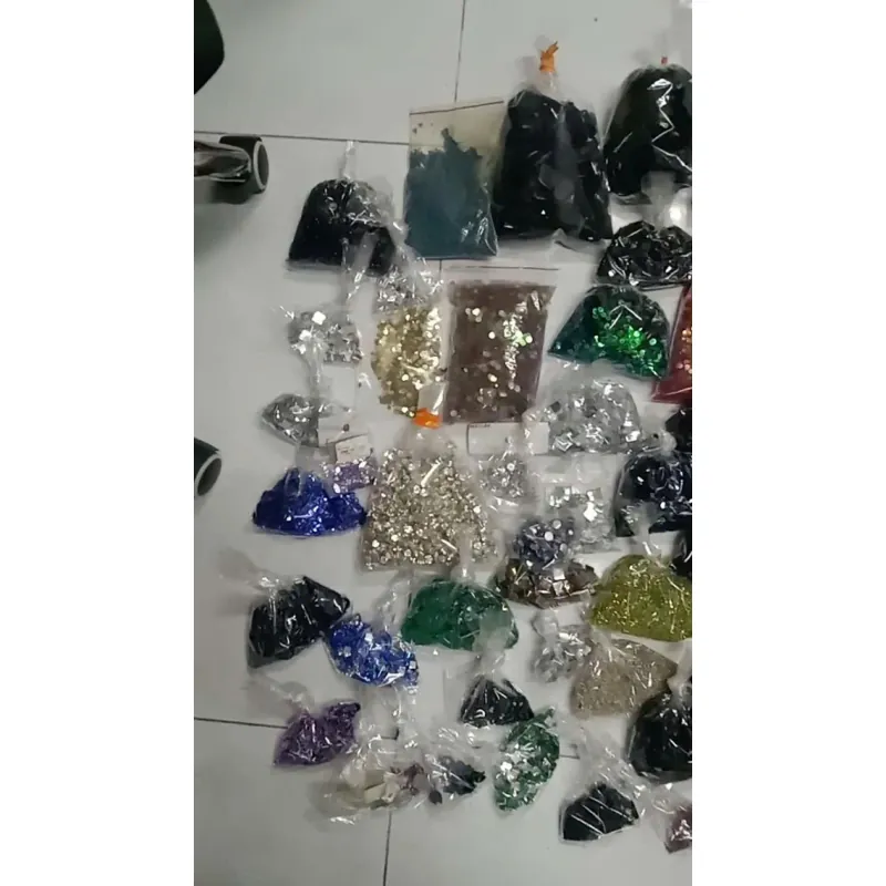 Thanh lý lô hạt lộn xộn giá 190k cho khoảng 4kg 604397