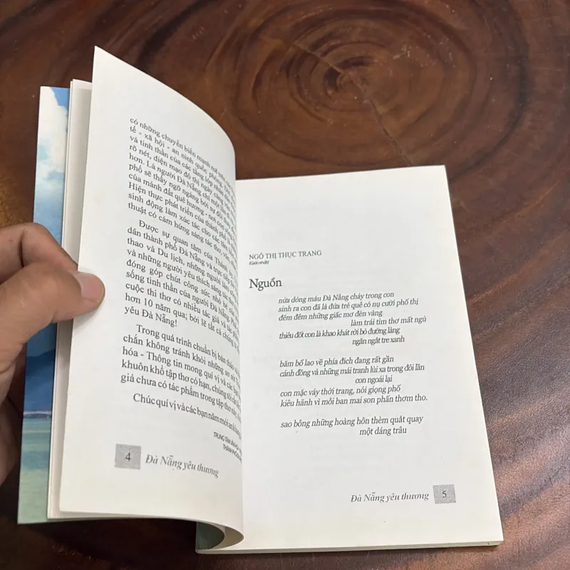 [Bị Cắt 1 Góc] - II Thơ: Đà Nẵng Yêu Thương - Nhiều Tác Giả - 2009 999191