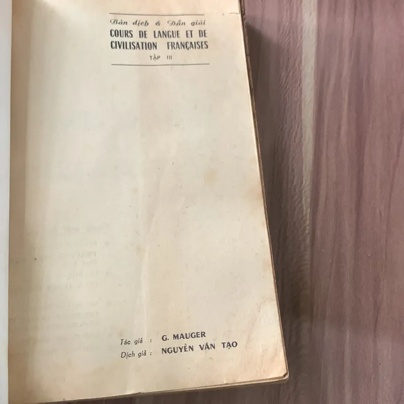 Ngôn ngữ và văn minh Pháp, part 3: cours de Langue et de Civilisatión Françaises 621299