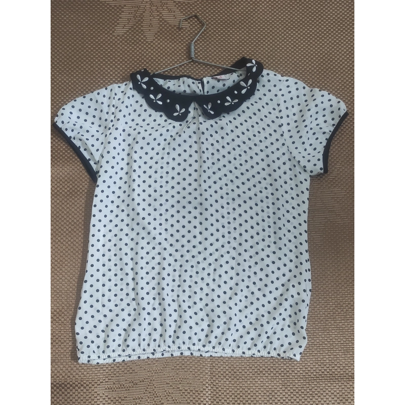 Áo chấm bi đen size M của Uni korean fashion  485718