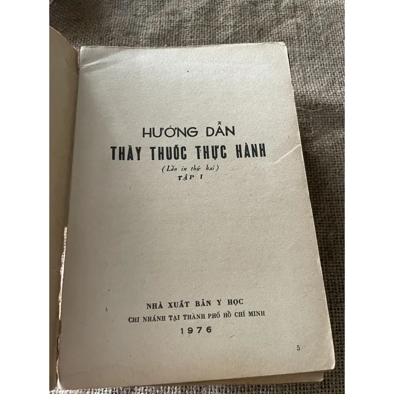 Hướng dẫn thầy thuốc thực hành- 1000 trang - Xb 1976 789607