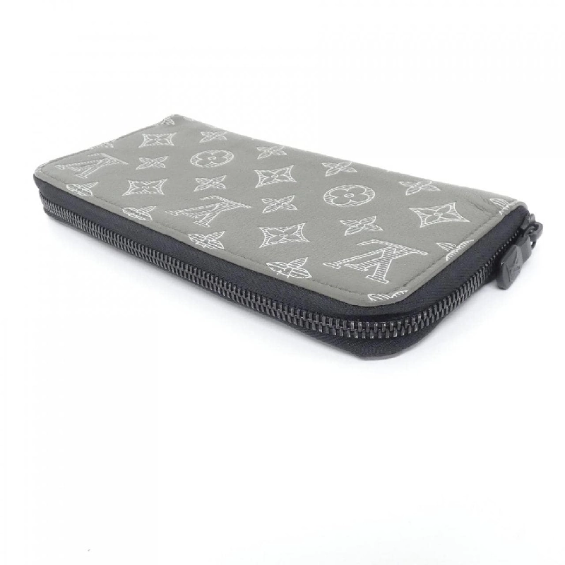 Ví Louis Vuitton Monogram Shadow Zippy Wallet Horizontal M12578 620337
