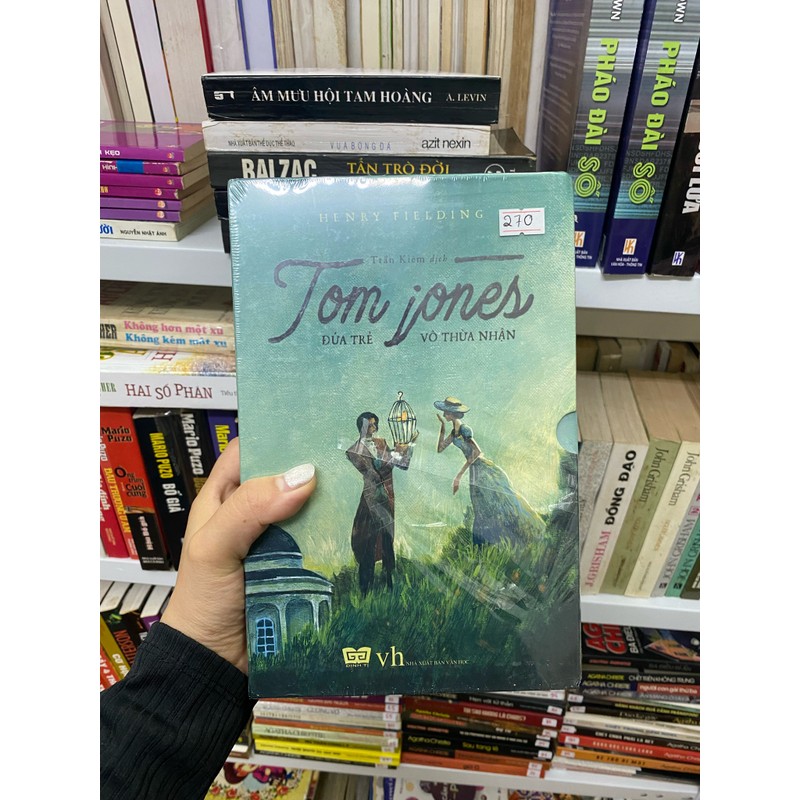 Boxset Tom Jones đứa trẻ vô thừa nhận , nguyên seal ơi 77209