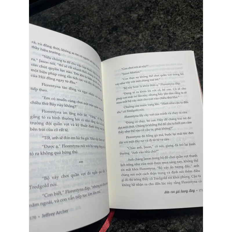 Đứa con gái hoang đàng Jeffrey Archer 705918