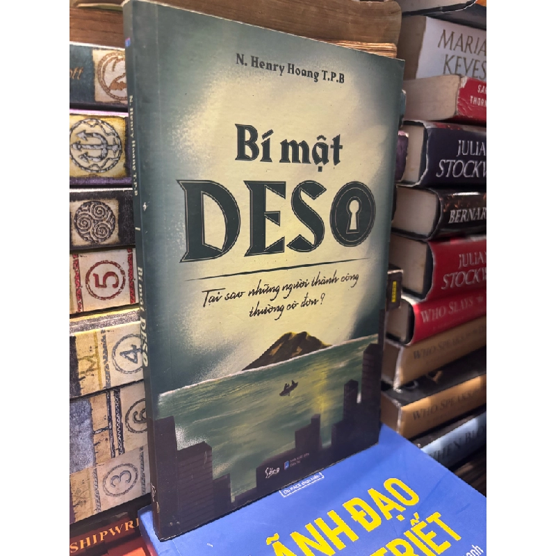 Bí mật DESO - N.Henry Hoang T.P.B 355996