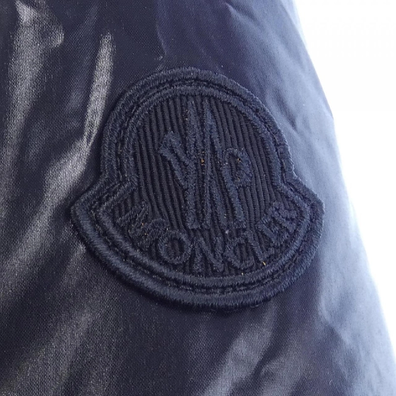 Áo khoác lông vũ MONCLER 640201